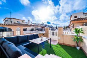 Exclusive Townhouse - Rooftop, Garden & Stunning Views